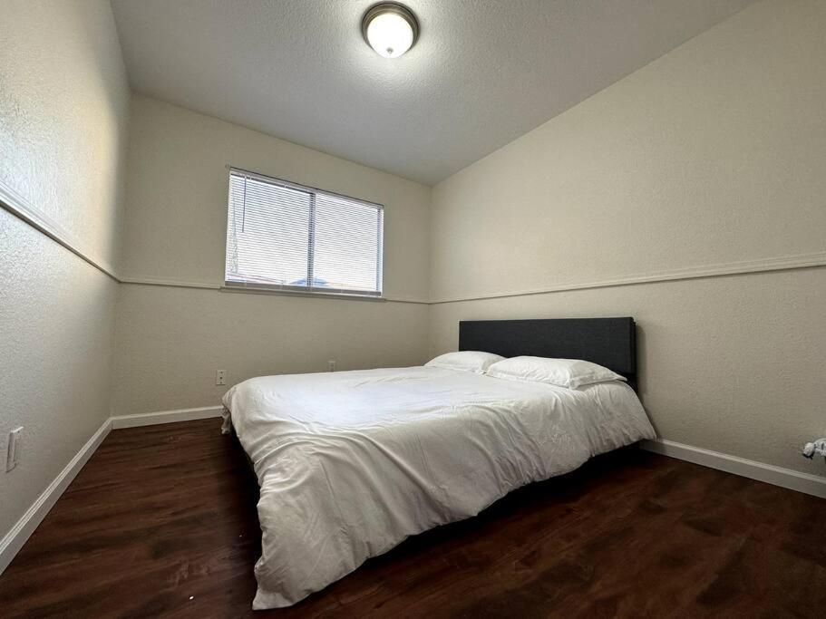 Comfortable House W/ Wi-Fi/Tv - Turlock,Ca Екстериор снимка